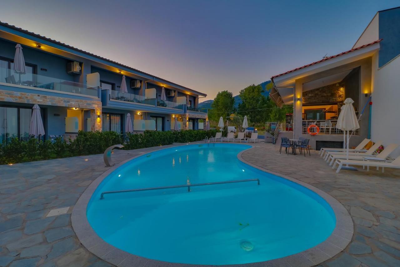 Theros Villas & Suites Χρυσή Αμμουδιά Εξωτερικό φωτογραφία