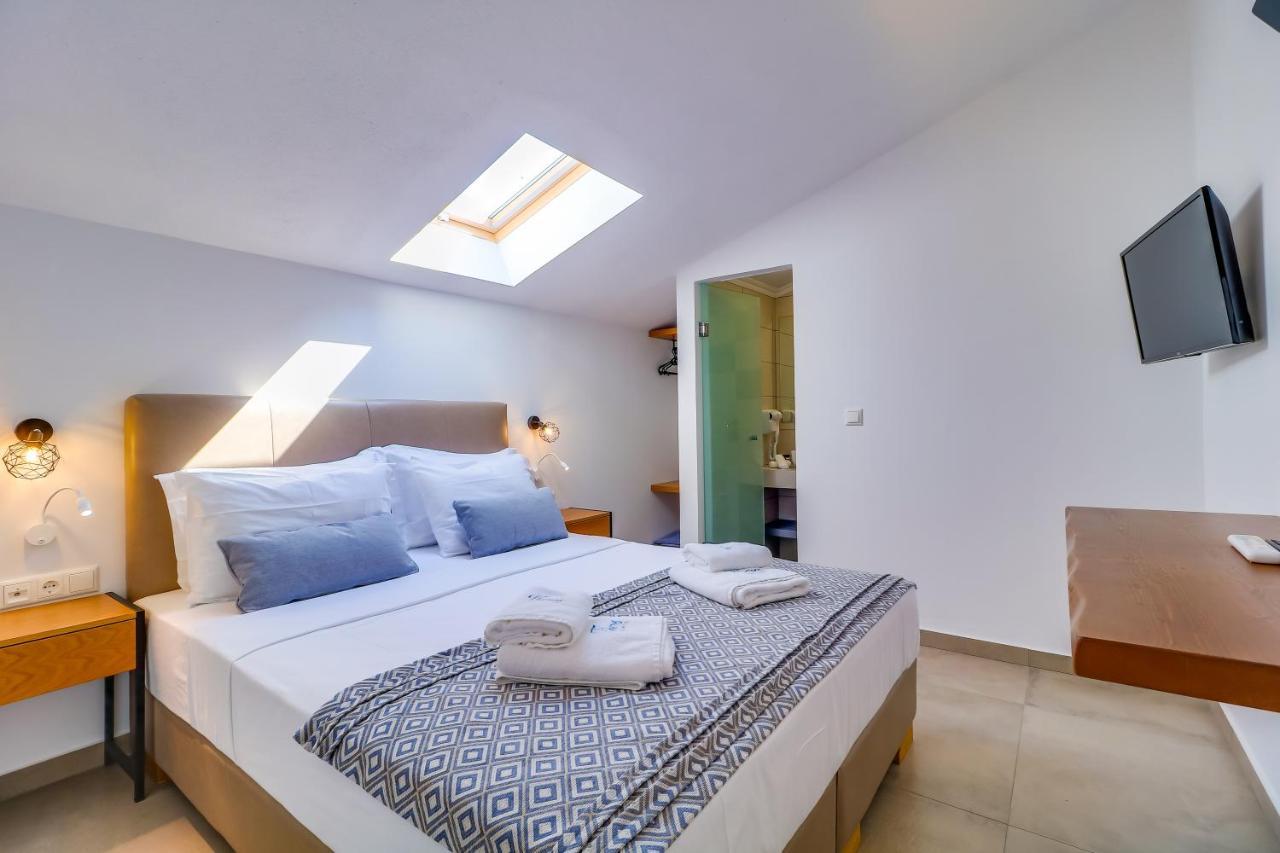 Theros Villas & Suites Χρυσή Αμμουδιά Εξωτερικό φωτογραφία