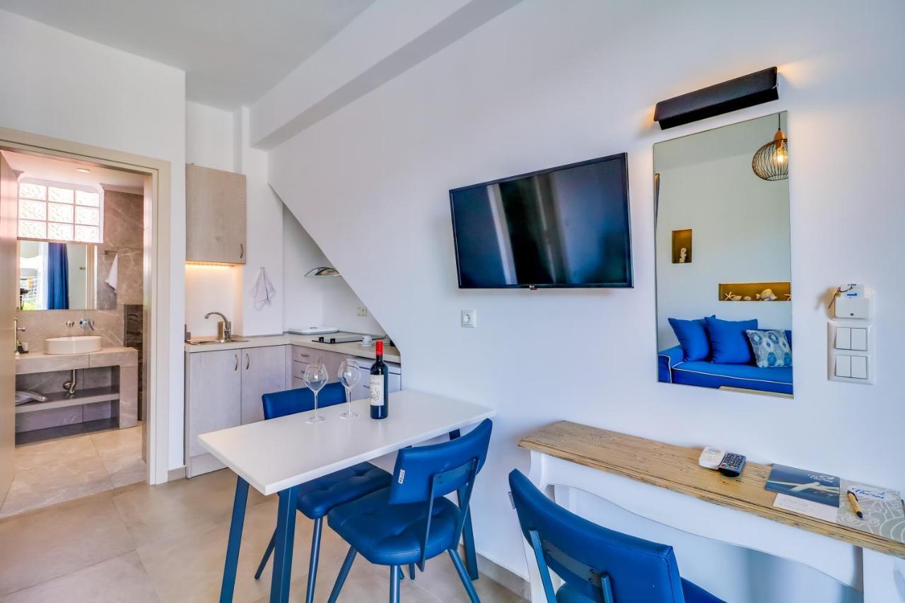 Theros Villas & Suites Χρυσή Αμμουδιά Εξωτερικό φωτογραφία