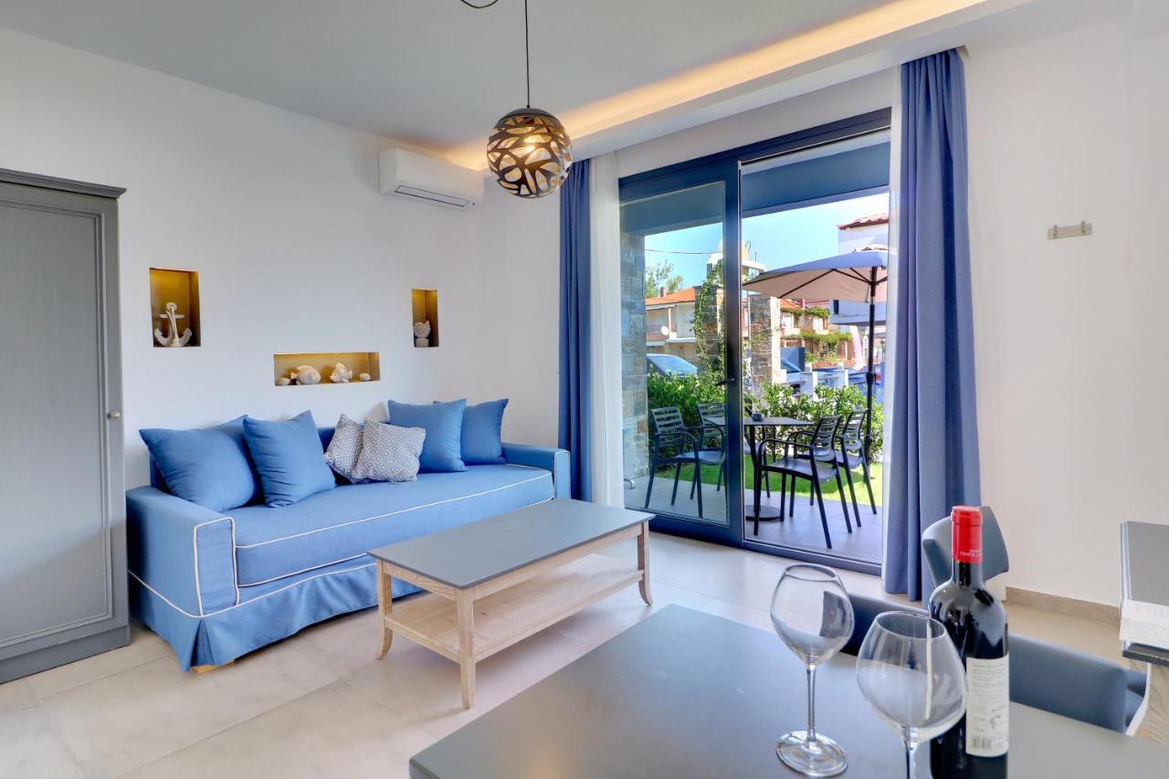 Theros Villas & Suites Χρυσή Αμμουδιά Εξωτερικό φωτογραφία