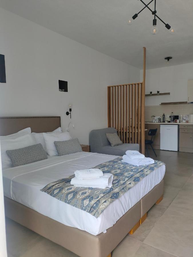 Theros Villas & Suites Χρυσή Αμμουδιά Εξωτερικό φωτογραφία